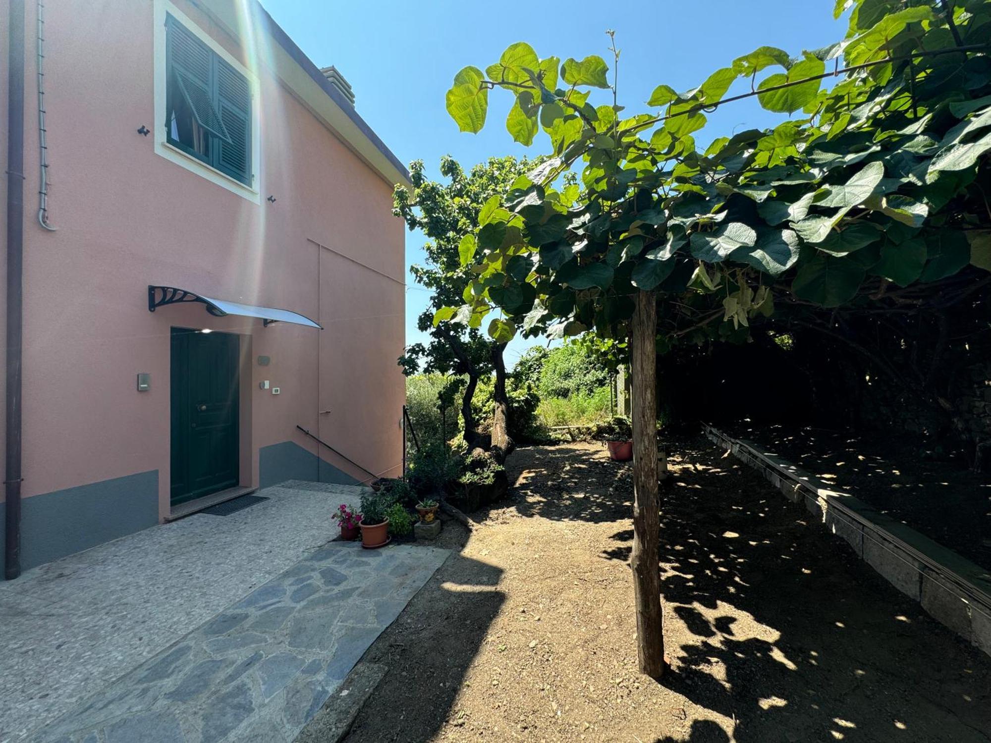 Ca' Dii Buersa - Homy 5 Terre Apartment โวลัสตรา ภายนอก รูปภาพ